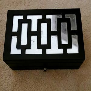 Jewellery organizator